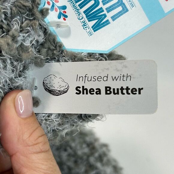 NEW Muk Luks Grey Marled Knit Fuzzy Socks Infused w/Shea Butter size 8.5-11 NWT - Picture 6 of 14